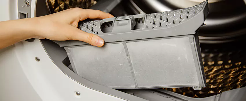 Signs Of A Clogged Dryer Lint Trap in Mandan, North Dakota